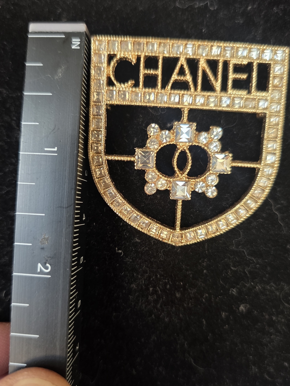 Chanel Gold and Black Crystal Shield Pin Brooch - Picture 3 of 5